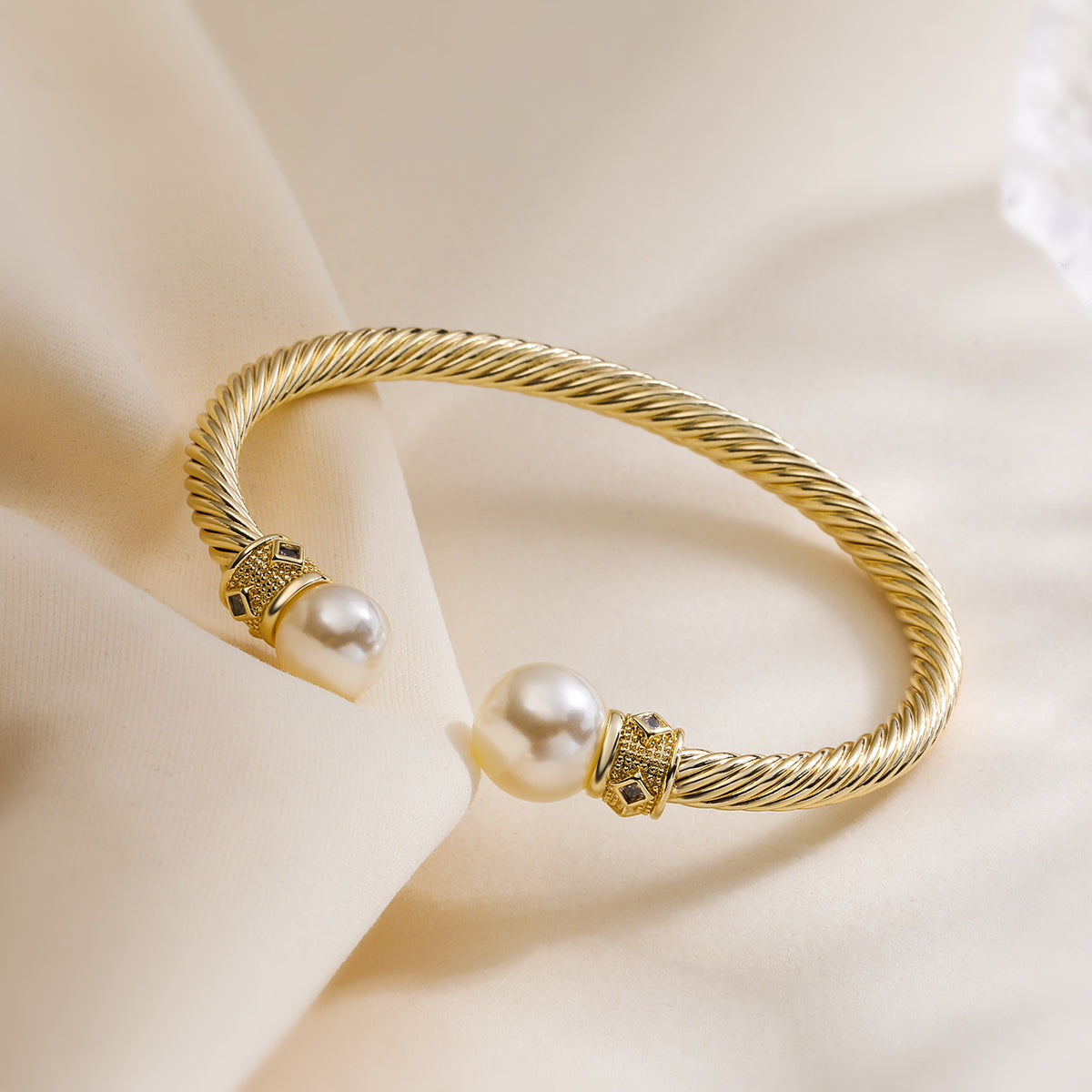 18k Gold Plated Gold Bangle with Pearls - Yayas Glam & Gift Shop