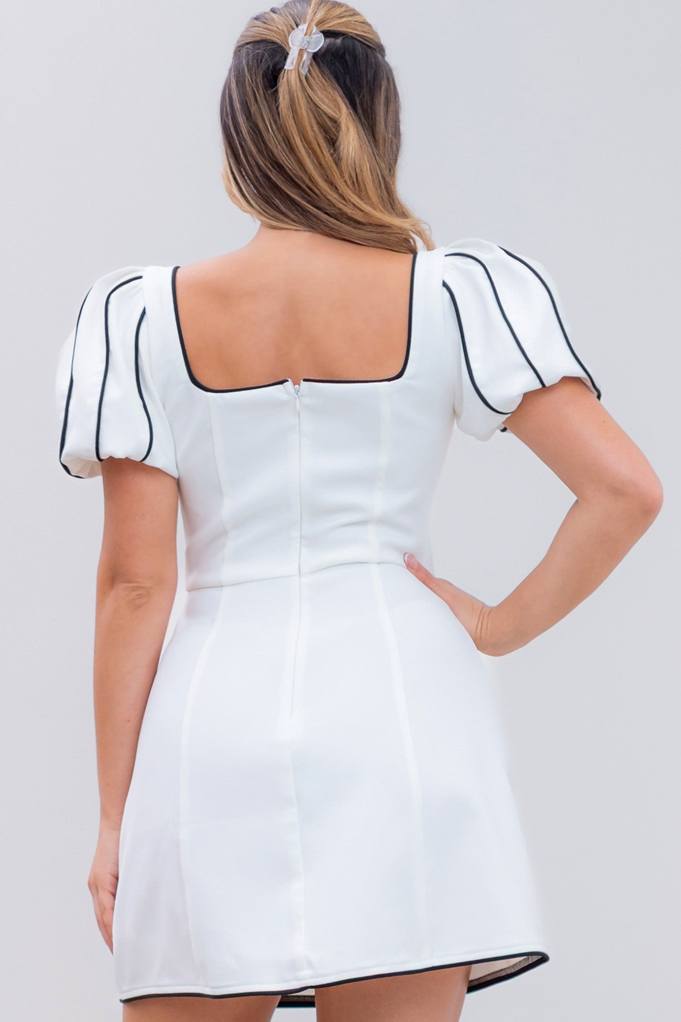 White Piping Detailed Mini Dress – Puff Sleeve Fit & Flare
