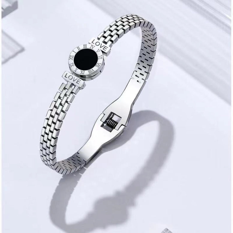 ENGRAVED LOVE BANGLE