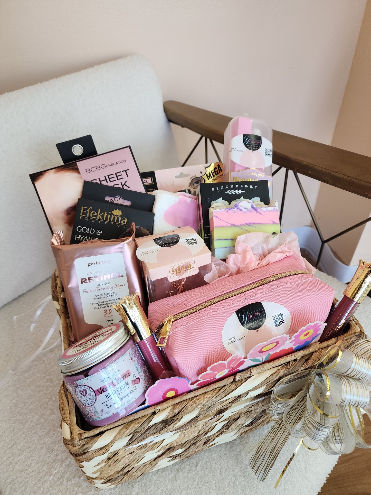 The Glam Girl Basket