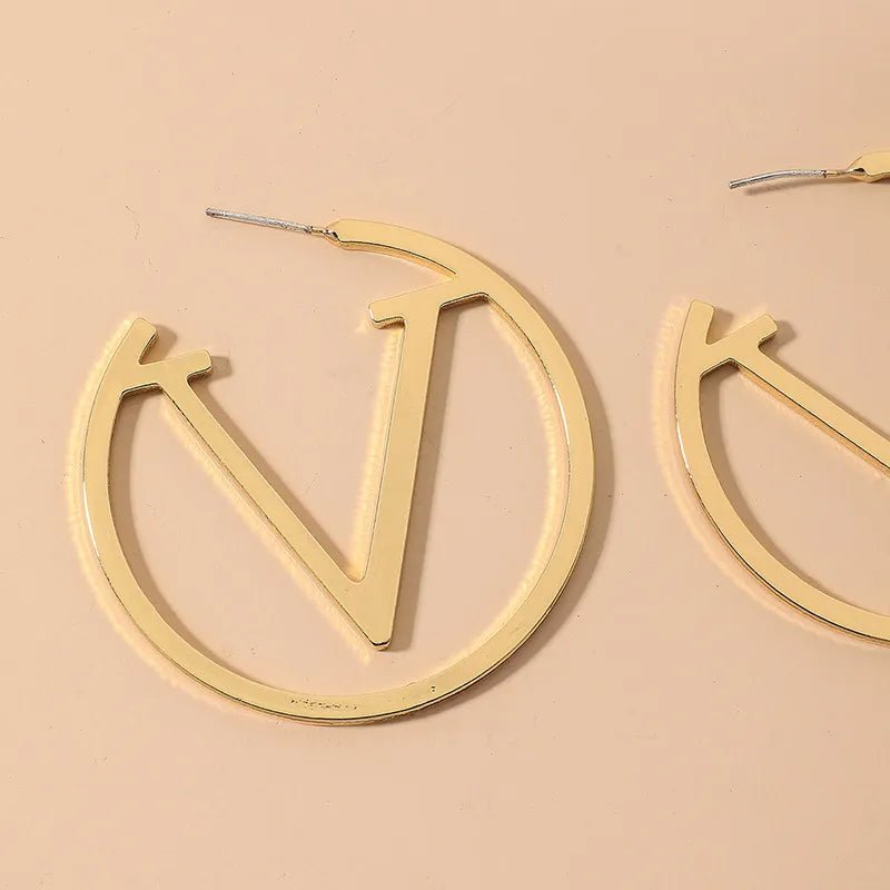 Golden V Hoops - Yaya's Luxe Handbags - Jewelry